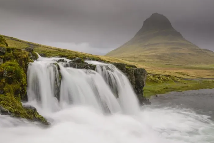 Framed Print : Kirkjufellsfoss on a cloudy day on the Snaefellsness Peninsula, Iceland, Polar Regions Framed Print : Kirkjufellsfoss on a cloudy day on the Snaefellsness Peninsula, Iceland, Polar Regions