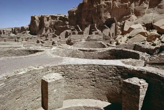 Framed Print : Kivas, Pueblo Bonito dated at 1000-1100 AD Framed Print : Kivas, Pueblo Bonito dated at 1000-1100 AD
