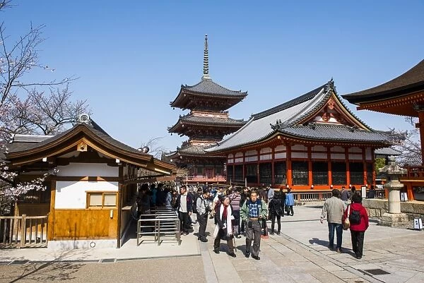 Kiyomizu-dera Buddhist Temple, UNESCO World Heritage Site, Kyoto, Japan, Asia