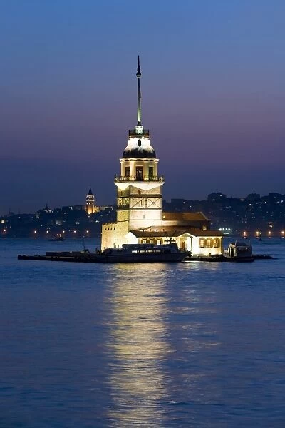 Kizkulesi (Maidens Tower), the Bosphorus, Istanbul, Turkey, Europe