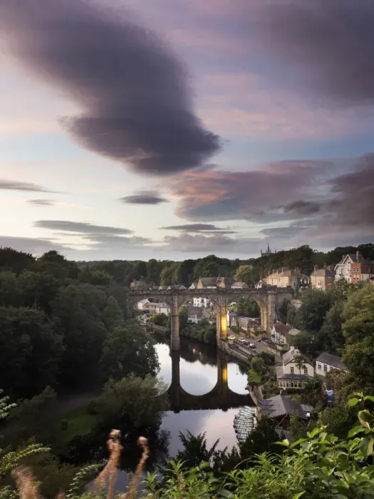 Framed Print : Knaresborough Viaduct at sunset, Knaresborough, Yorkshire, England, United Kingdom Framed Print : Knaresborough Viaduct at sunset, Knaresborough, Yorkshire, England, United Kingdom