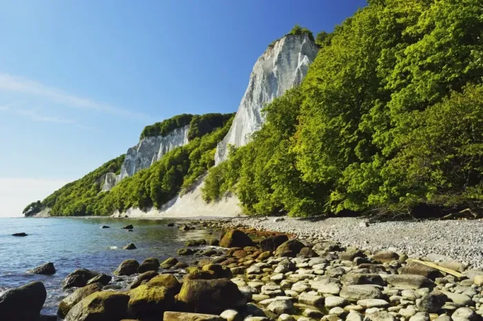 Framed Print : Koenigsstuhl, chalk cliffs, Jasmund National Park, Ruegen Islan (Rugen Island), Mecklenburg-Vorpommern, Germany, Baltic Sea, Europe Framed Print : Koenigsstuhl, chalk cliffs, Jasmund National Park, Ruegen Islan (Rugen Island), Mecklenburg-Vorpommern, Germany, Baltic Sea, Europe