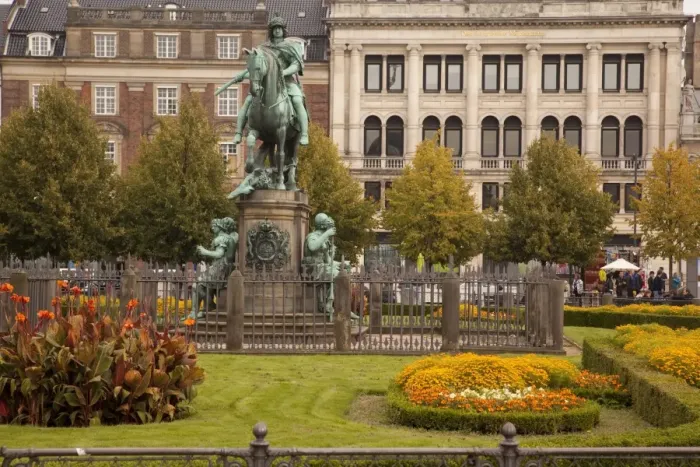Framed Print : Kongens Nytorv and statue, Copenhagen, Denmark, Scandinavia, Europe Framed Print : Kongens Nytorv and statue, Copenhagen, Denmark, Scandinavia, Europe