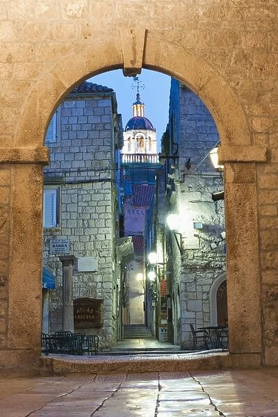 Korcula Revelin, the entrance to Old Korcula Town at night, Korcula Island, Dalmatia, Croatia, Europe