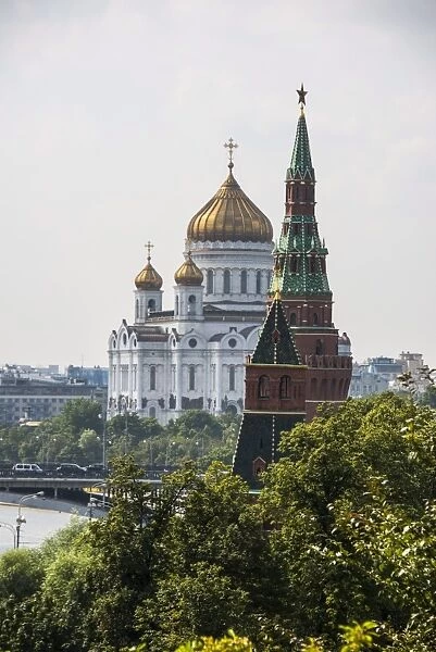 The Kremlin, UNESCO World Heritage Site, and the Church of Christ the Saviour, Moscow, Russia, Europe