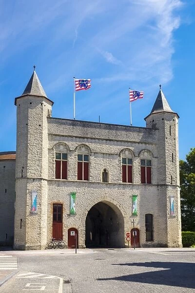 Kruispoort gate, former 14th century city gate, Bruges (Brugge), West Flanders (Vlaanderen)