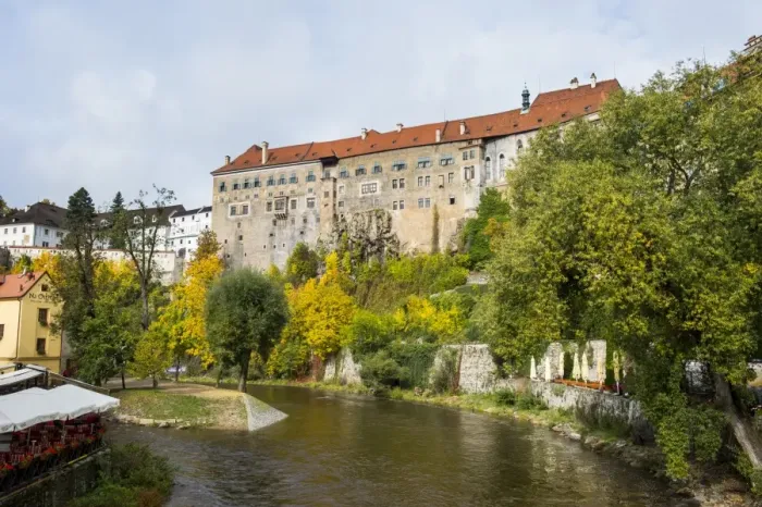 Framed Print : Krumlov castle and the Vltava River, Cesky Krumlov, Czech Republic, Europe Framed Print : Krumlov castle and the Vltava River, Cesky Krumlov, Czech Republic, Europe