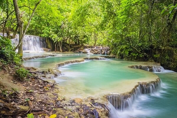 Kuang Si Falls (Tat Kuang Si) Waterfall, Louangphabang Province, Laos, Indochina