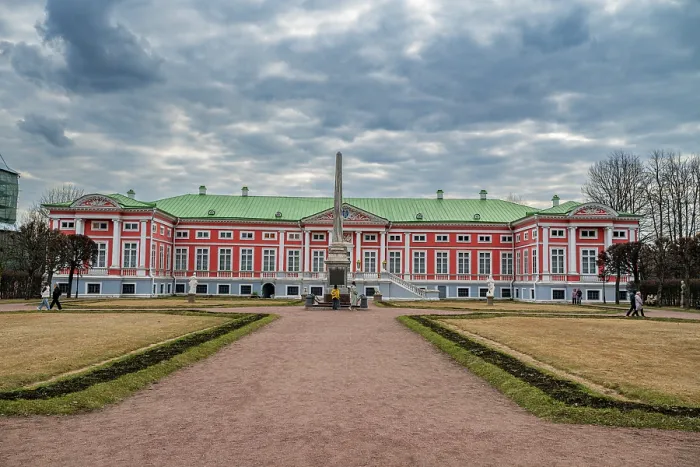Framed Print : Kuskovo palace, Moscow, Russia Framed Print : Kuskovo palace, Moscow, Russia