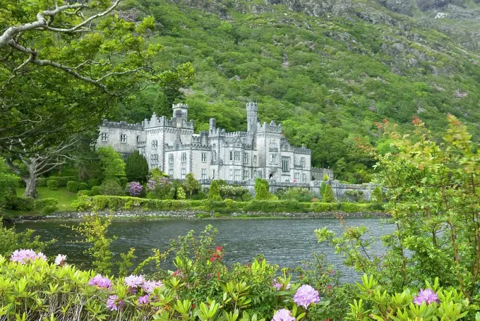 Framed Print : Kylemore Abbey, Benedictine Monastery, Connemara, County Galway, Connacht, Republic of Ireland Framed Print : Kylemore Abbey, Benedictine Monastery, Connemara, County Galway, Connacht, Republic of Ireland