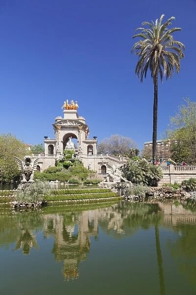 La Cascada, fountain with Quadriga de l Auroa, architect Josep Fontsere, Parc de la Ciutadella