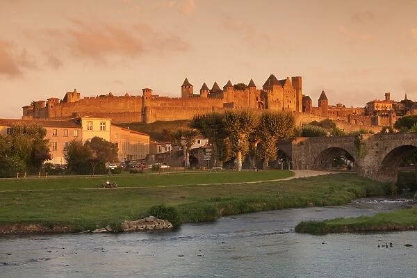 La Cite, medieval fortress city, bridge over River Aude, Carcassonne, UNESCO World Heritage Site