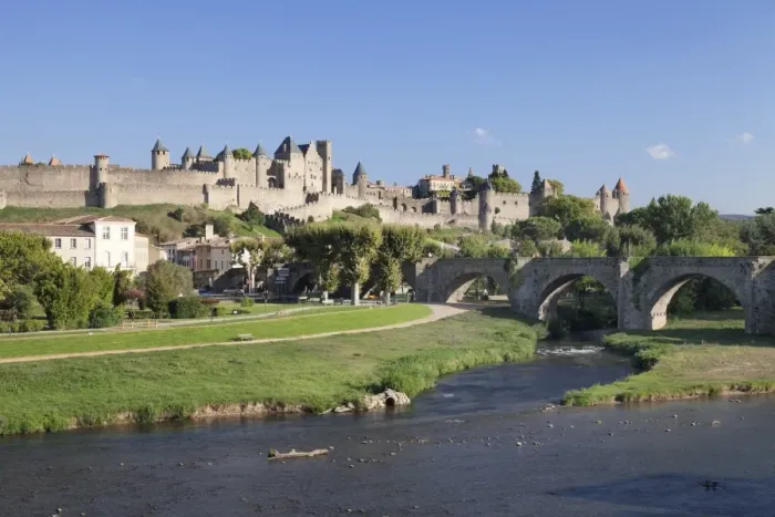 Framed Print : La Cite, medieval fortress city, bridge over River Aude, Carcassonne, UNESCO World Heritage Site Framed Print : La Cite, medieval fortress city, bridge over River Aude, Carcassonne, UNESCO World Heritage Site