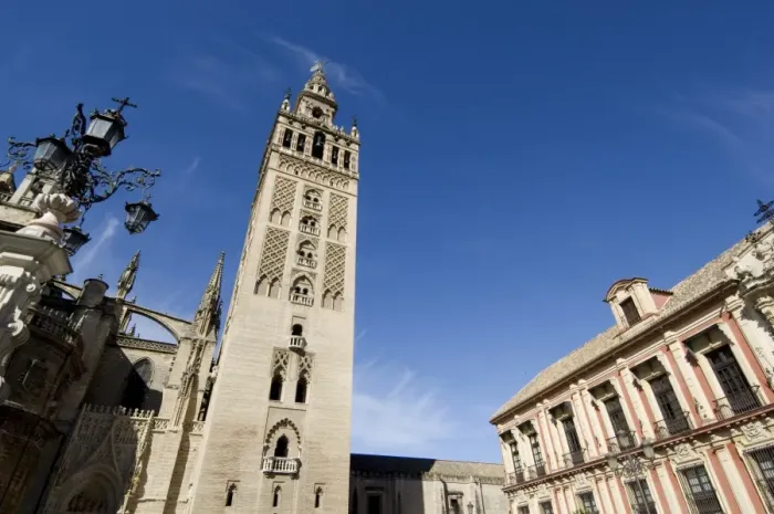 Framed Print : La Giralda Framed Print : La Giralda