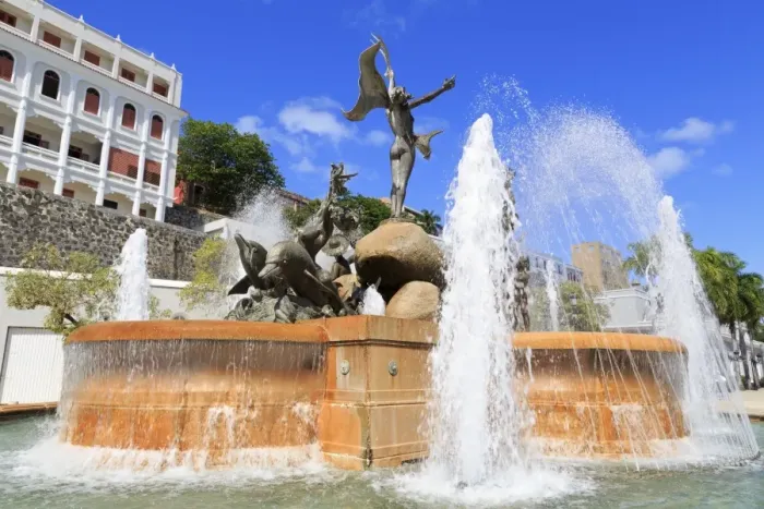 Framed Print : La Princesa Fountain in Old San Juan, Puerto Rico, Caribbean Framed Print : La Princesa Fountain in Old San Juan, Puerto Rico, Caribbean