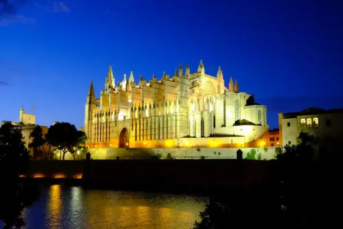Framed Print : La Seu, the Cathedral of Santa Maria of Palma, Majorca, Balearic Islands, Spain, Europe Framed Print : La Seu, the Cathedral of Santa Maria of Palma, Majorca, Balearic Islands, Spain, Europe