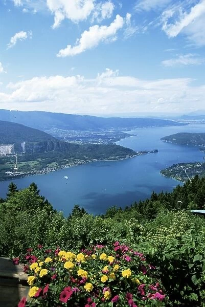 Lac Annecy, Rhone Alpes, France, Europe