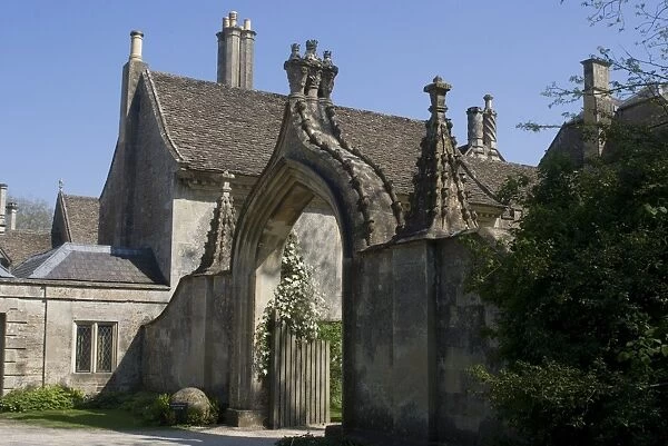 Lacock Abbey, once home to William Fox Talbot of photography fame, Wiltshire, England, United Kingdom, Europe