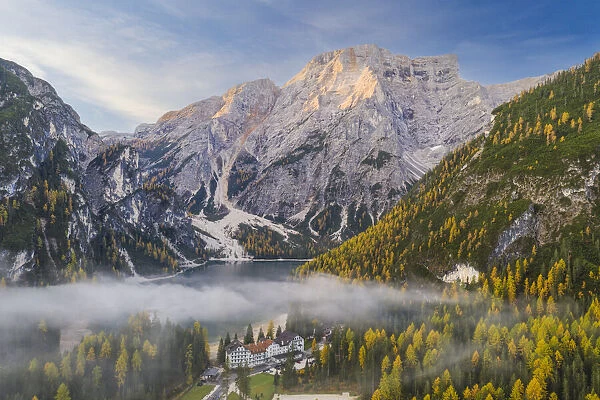 Lago di Braies in the Italian Dolomites, Trento-Alto Adige, Italy, Europe