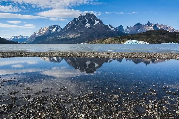 Lago Grey lake in the Torres del Paine National Park, Patagonia, Chile, South America