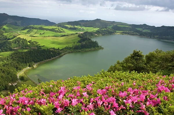 Lagoa das Furnas crater in Furnas, San Miguel, Azores, Portugal, Europe