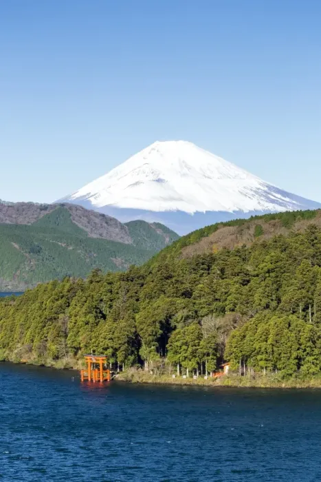 Framed Print : Lake Ashinoko with Mount Fuji behind, Fuji-Hakone-Izu National Park, Hakone, Shizuoka Framed Print : Lake Ashinoko with Mount Fuji behind, Fuji-Hakone-Izu National Park, Hakone, Shizuoka