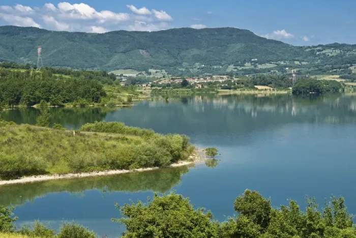 Framed Print : Lake of Bilancino, Mugello, Firenze, Tuscany, Italy, Europe Framed Print : Lake of Bilancino, Mugello, Firenze, Tuscany, Italy, Europe