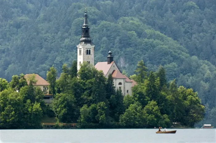 Framed Print : Lake Bled and St. Marys Church of the Assumption, Slovenia, Europe Framed Print : Lake Bled and St. Marys Church of the Assumption, Slovenia, Europe