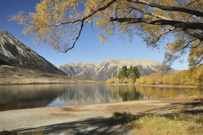 Framed Print : Lake Pearson, Canterbury high country, South Island, New Zealand, Pacific Framed Print : Lake Pearson, Canterbury high country, South Island, New Zealand, Pacific
