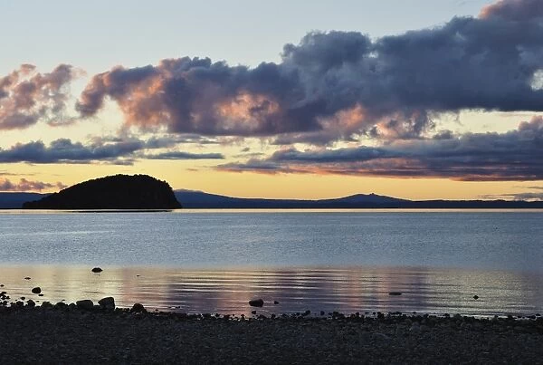 Lake Taupo, Waikato, North Island, New Zealand, Pacific