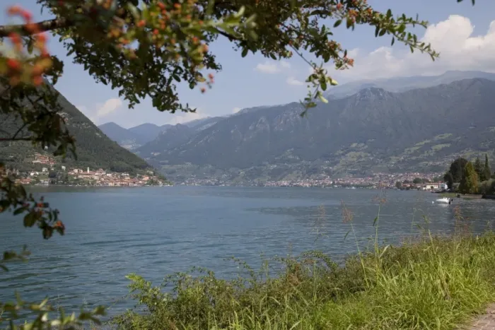 Framed Print : Lakeside near Sulzano, Lake Iseo, Lombardy, Italian Lakes, Italy, Europe Framed Print : Lakeside near Sulzano, Lake Iseo, Lombardy, Italian Lakes, Italy, Europe