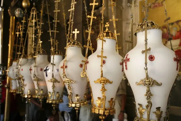 Framed Print : Lamps over the Stone of the Anointing, Church of the Holy Sepulchre, Jerusalem, Israel Framed Print : Lamps over the Stone of the Anointing, Church of the Holy Sepulchre, Jerusalem, Israel
