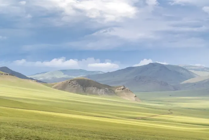 Framed Print : Landscape of the green Mongolian steppe under a gloomy sky, Ovorkhangai province Framed Print : Landscape of the green Mongolian steppe under a gloomy sky, Ovorkhangai province