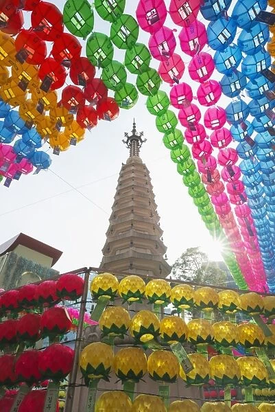 Lantern decorations for Festival of Lights, Jogyesa Buddhist Temple, Seoul, South Korea, Asia