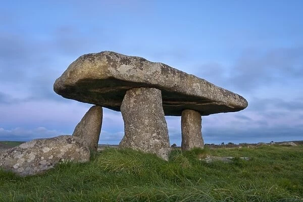 Lanyon Quoit burial chamber, Madron, near Penzance, Lands End, Cornwall