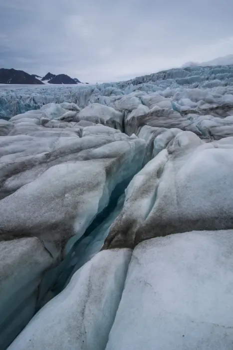 Framed Print : Large ice crack in a huge glacier in Hornsund, Svalbard, Arctic Framed Print : Large ice crack in a huge glacier in Hornsund, Svalbard, Arctic