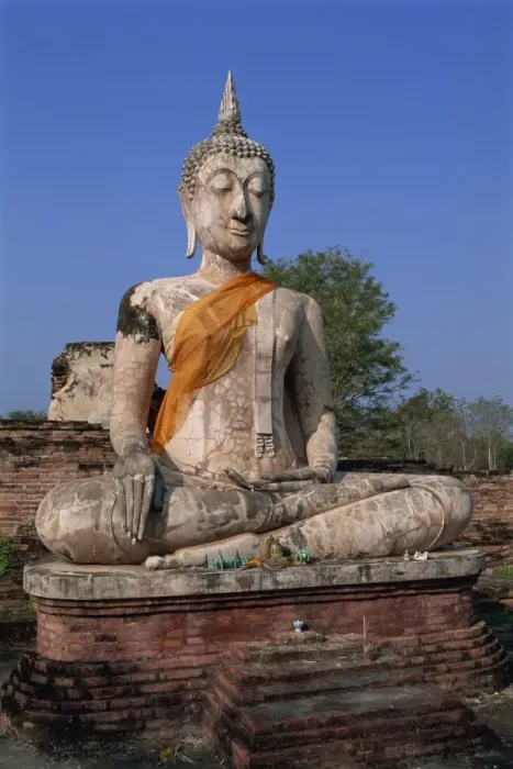 Framed Print : Large statue of the seated Buddha outdoors Framed Print : Large statue of the seated Buddha outdoors