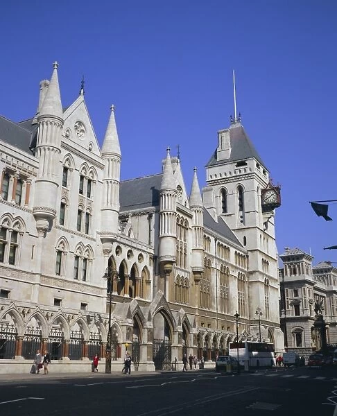 Law Courts (Royal Courts of Justice), Fleet Street, London, England, UK, Europe