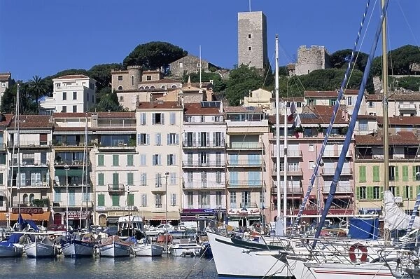 Le Suquet and the harbour, old town, Cannes, Alpes Maritimes, Cote d Azur