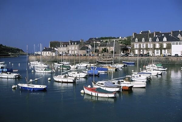 Le Val-Andre, harbour, Emerald Coast, Cotes d Amor, Brittany, France, Europe