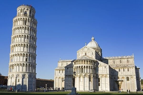Leaning Tower and Duomo, Pisa, UNESCO World Heritage Site, Tuscany, Italy, Europe