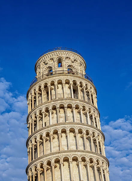 Leaning Tower, Piazza dei Miracoli, UNESCO World Heritage Site, Pisa, Tuscany, Italy