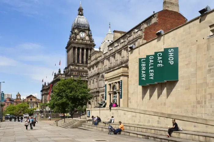 Framed Print : Leeds Library and Town Hall on The Headrow, Leeds, West Yorkshire, Yorkshire, England, United Kingdom, Europe Framed Print : Leeds Library and Town Hall on The Headrow, Leeds, West Yorkshire, Yorkshire, England, United Kingdom, Europe