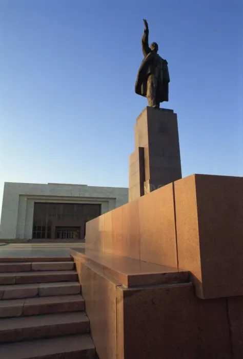 Framed Print : One of last Lenin statues, Lenin Square, Bishkek, Kyrgyzstan, Central Asia, Asia Framed Print : One of last Lenin statues, Lenin Square, Bishkek, Kyrgyzstan, Central Asia, Asia