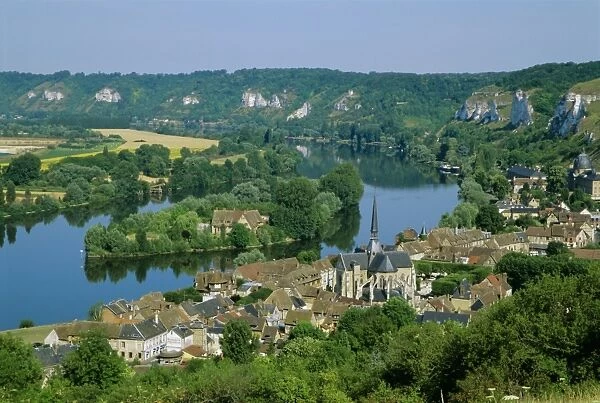 Les Andeleys (Les Andelys) and the River Seine, Haute Normandie (Normandy)