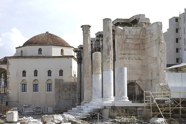 Library of Adrianus