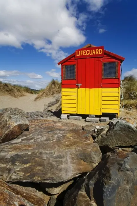 Framed Print : Lifeguard hut on Bunmahon Beach, County Waterford, Munster, Republic of Ireland, Europe Framed Print : Lifeguard hut on Bunmahon Beach, County Waterford, Munster, Republic of Ireland, Europe