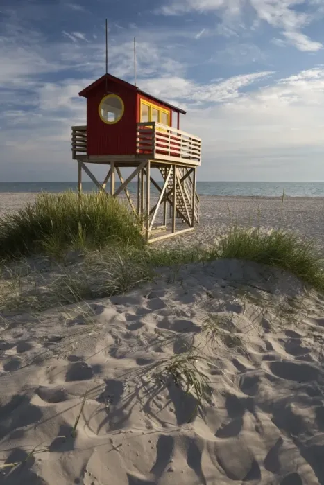 Framed Print : Lifeguard hut and sand dunes, Skanor Falsterbo, Falsterbo Peninsula, Skane, South Sweden Framed Print : Lifeguard hut and sand dunes, Skanor Falsterbo, Falsterbo Peninsula, Skane, South Sweden