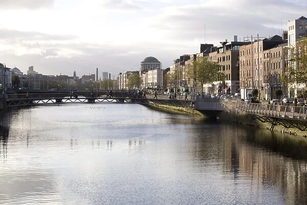 The Liffey River, Dublin, Republic of Ireland, Europe