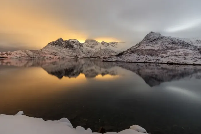 Framed Print : The light of the moon and snowy peaks reflected in the cold sea lit the night at Svolvaer Framed Print : The light of the moon and snowy peaks reflected in the cold sea lit the night at Svolvaer